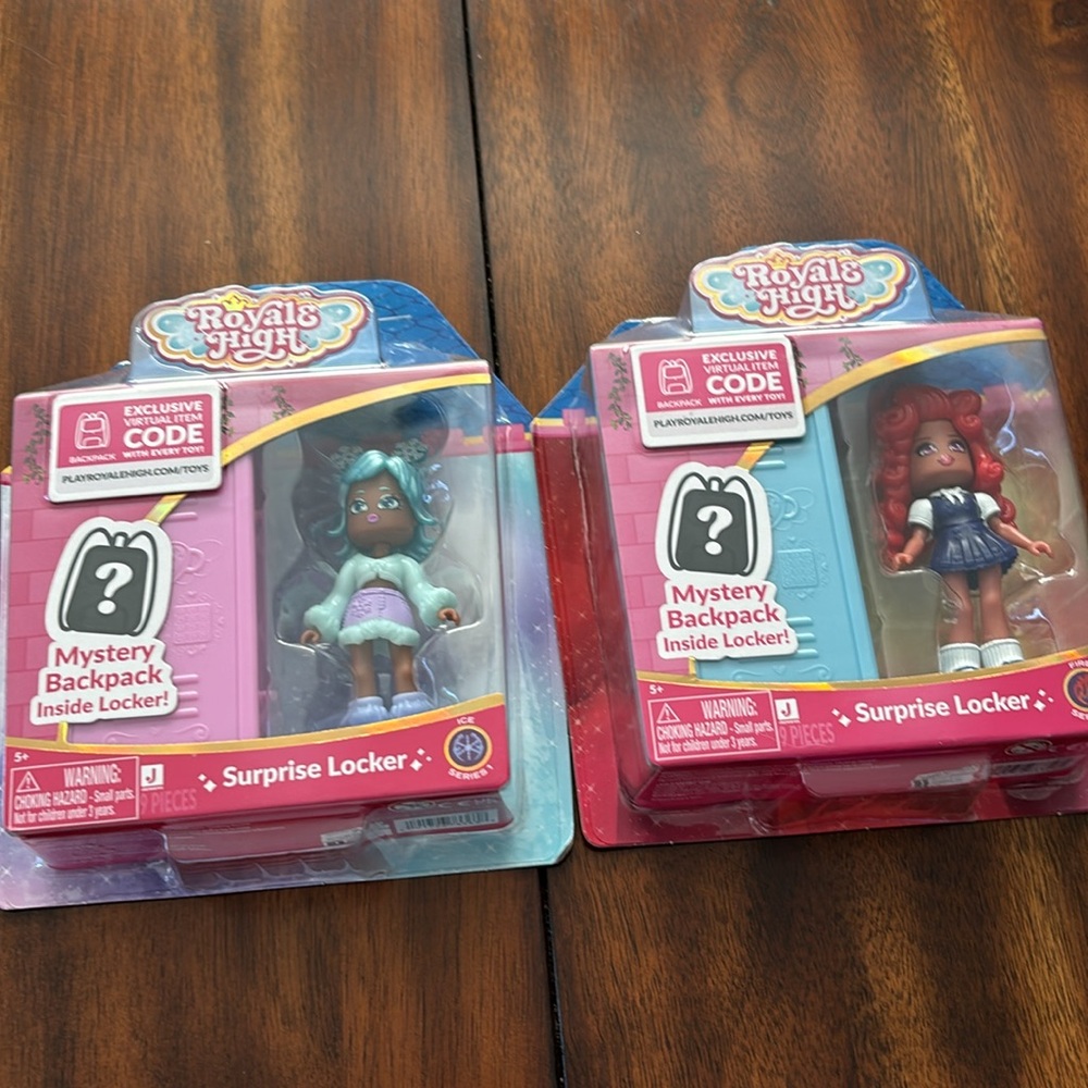 Royale High Surprise Lockers - Fire and Ice